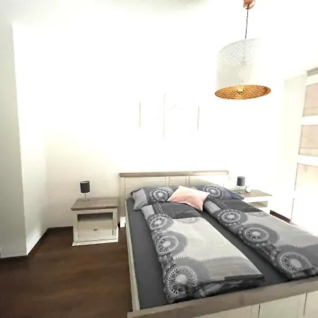 Gaestetraum Mit Wunderschoenem Ausblick Und Garten Apartment *