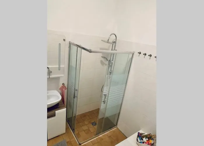 Gaestetraum Mit Wunderschoenem Ausblick Und Garten Muhldorf Bei Feldbach