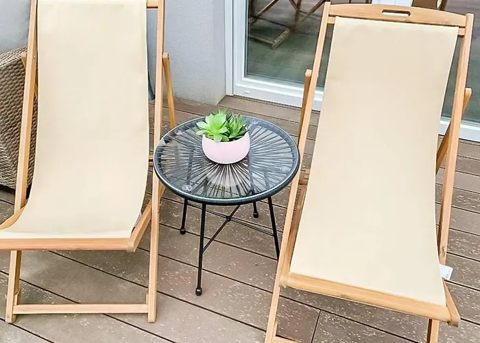 شقة Gaestetraum Mit Wunderschoenem Ausblick Und Garten *